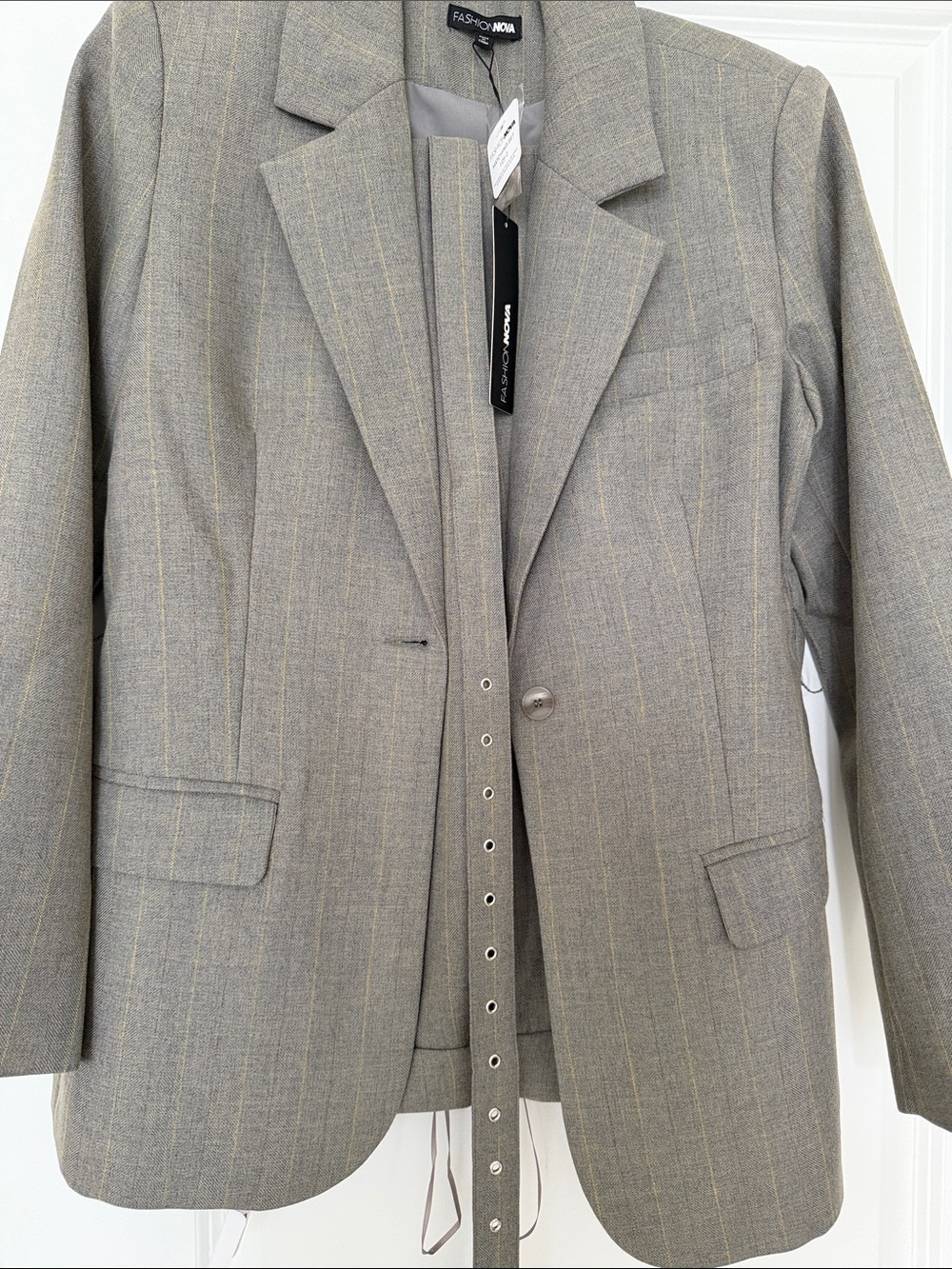 Fashion nova suit - Picture 7 of 7